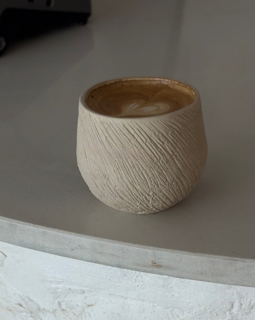 (ÖN SİPARİŞ) COCO - El yapımı stoneware kupa