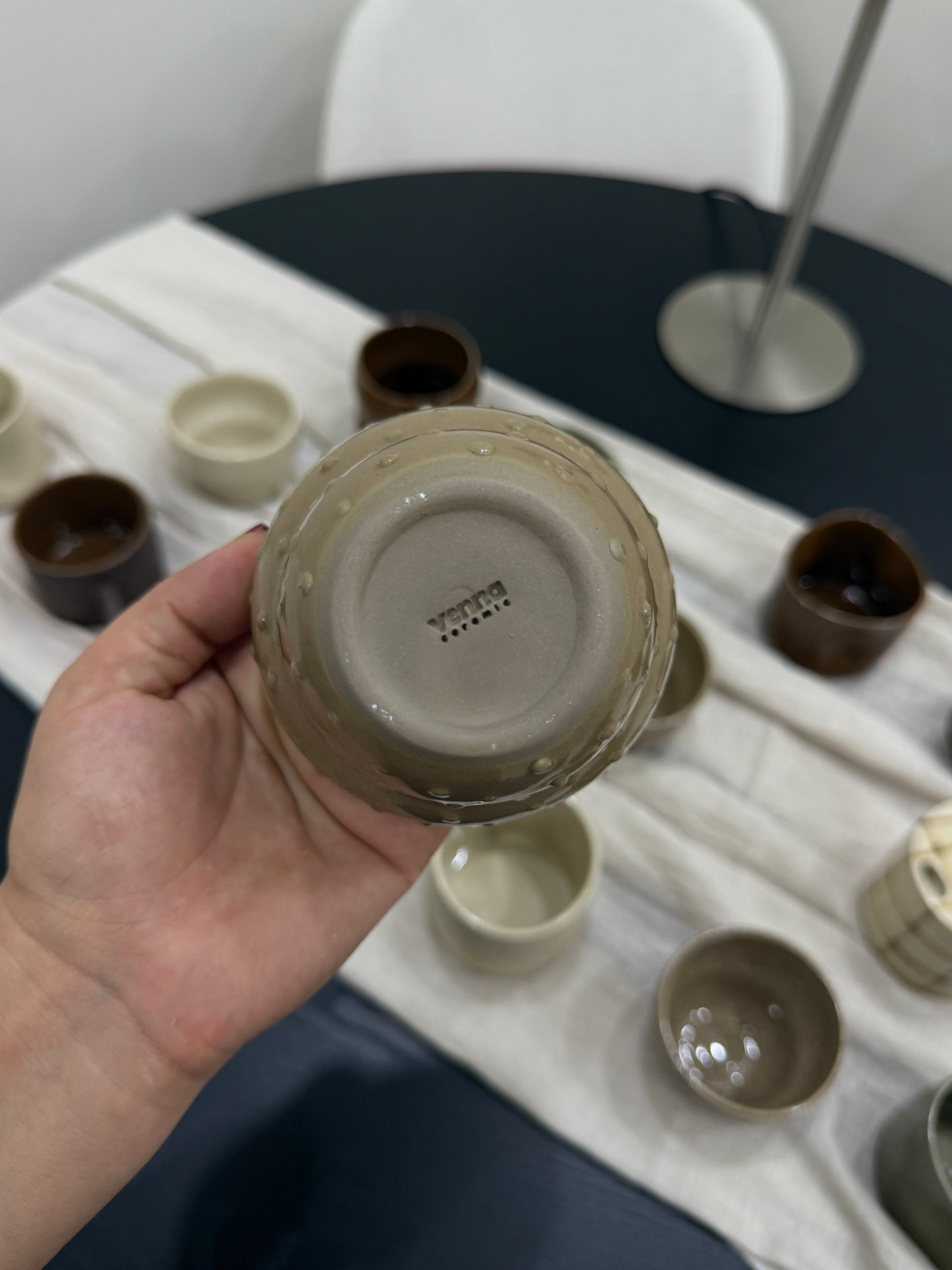 ÖN SİPARİŞ El yapımı Stoneware Midi Noktalı Fincan (17-24 KASIM)