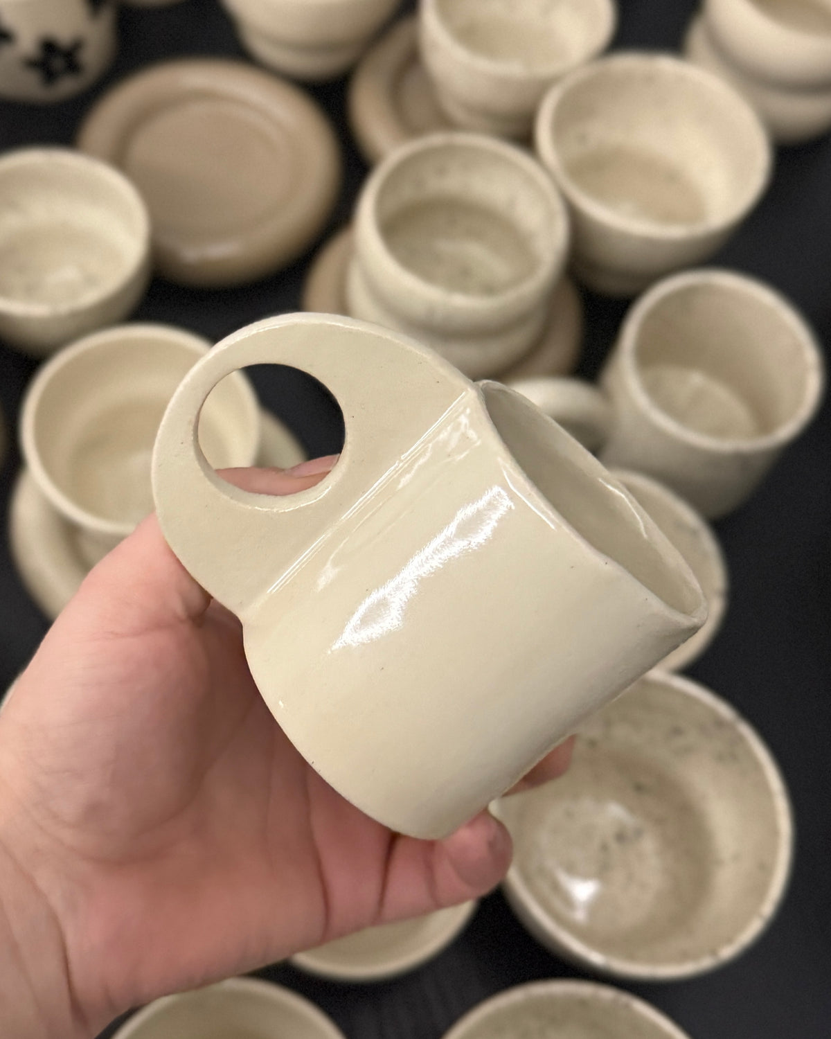 Handgefertigte türkische Doppel-Kaffeetasse aus Steingut – VENNA CERAMİC
