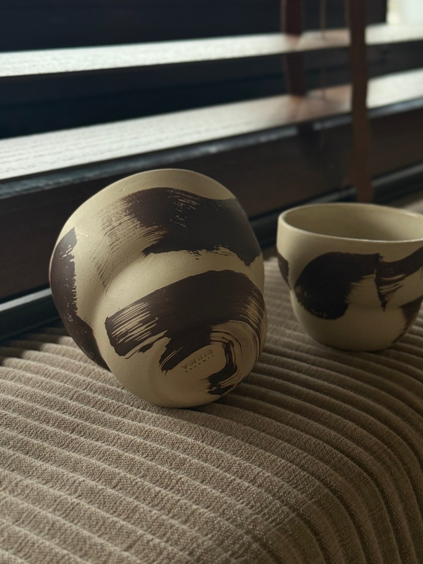 El yapımı Stoneware Midi Fincan